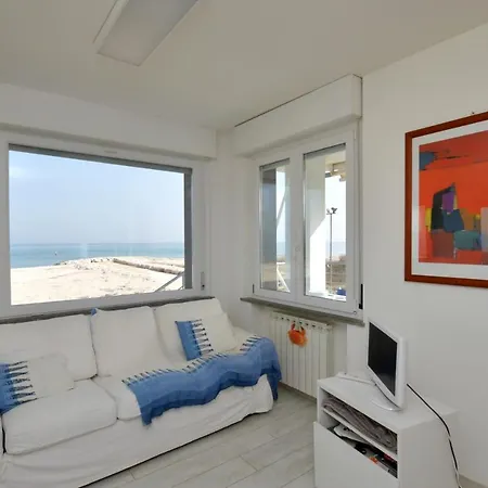 Alta Marea Porto SantʼElpidio